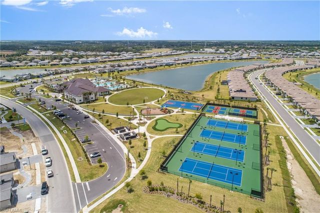 14033 Pine Lodge LN, Fort Myers, FL 33913