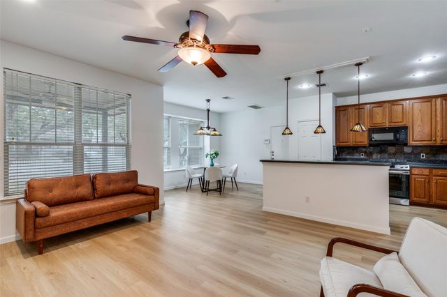 814 Bogart RD, Cedar Park, TX 78613