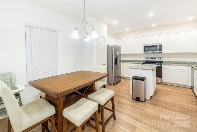 11028 Wickenden Way 33, Charlotte, NC 28214