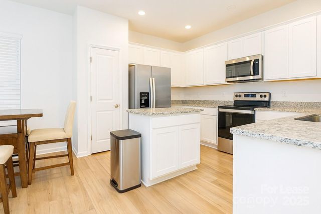 11028 Wickenden Way 33, Charlotte, NC 28214