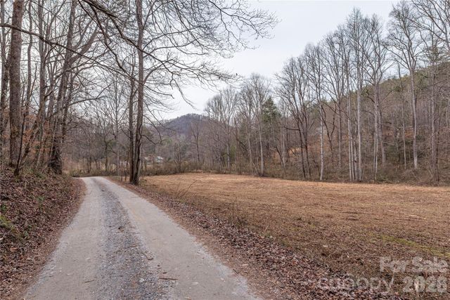 00 Carver Mountain Valley, Sylva, NC 28779