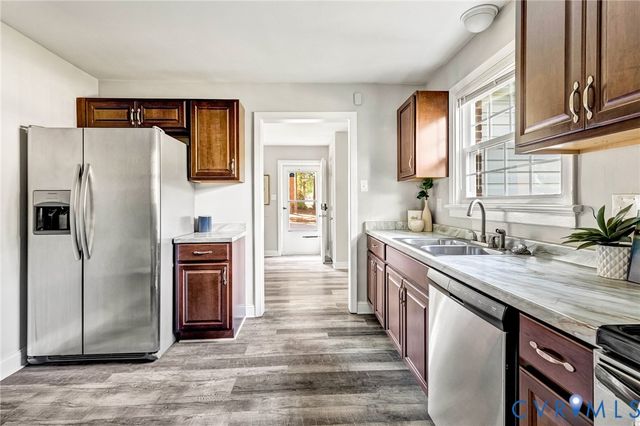 2807 Rothland Dr, Henrico, VA 23294