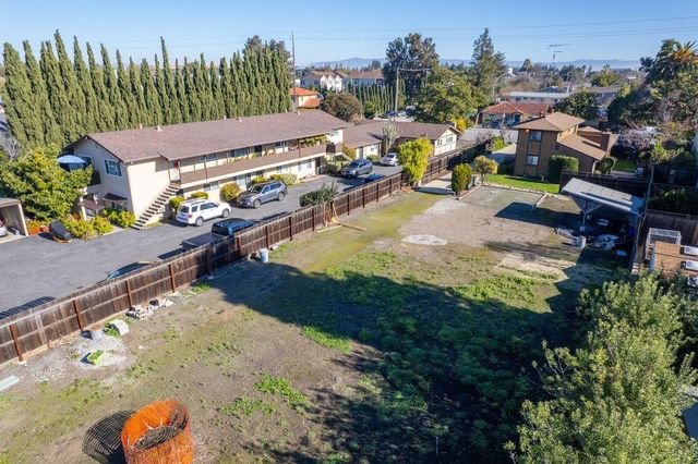 888 N Rengstorff Avenue, Mountain View, CA 94043