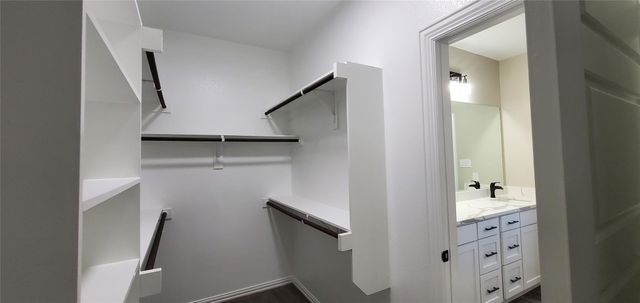 2102 N O Connor Road, Irving, TX 75061