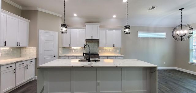2102 N O Connor Road, Irving, TX 75061
