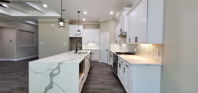 2102 N O Connor Road, Irving, TX 75061