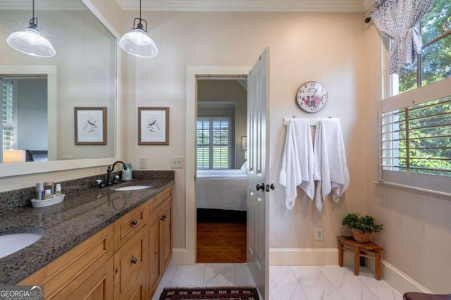 132 Long Leaf Lane, Eatonton, GA 31024