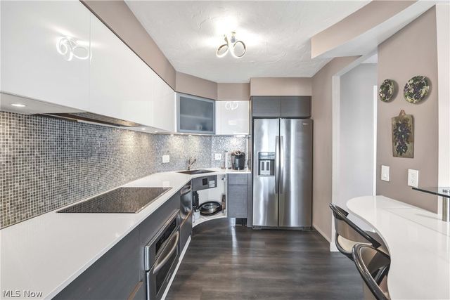 12550 Lake Avenue 1509, Lakewood, OH 44107