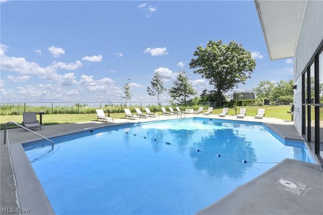 12550 Lake Avenue 1509, Lakewood, OH 44107
