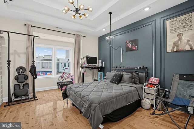 5221 WALNUT ST, Philadelphia, PA 19139