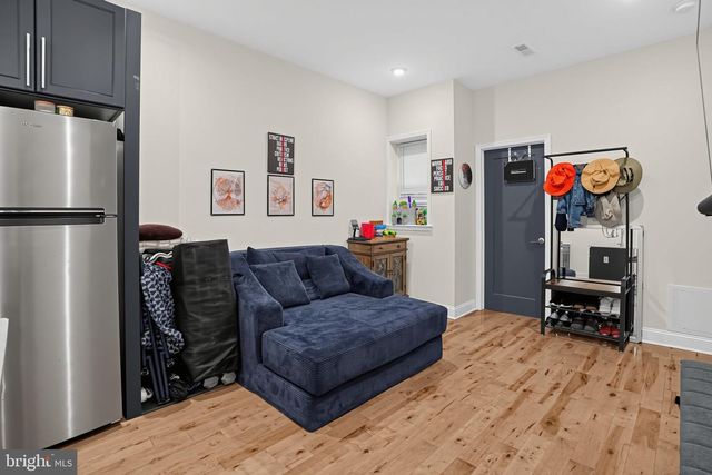5221 WALNUT ST, Philadelphia, PA 19139