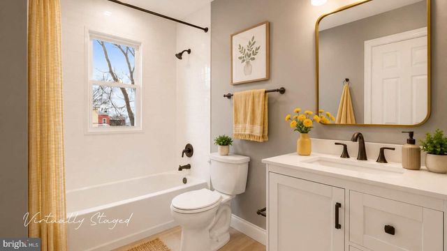 209 WOODLAWN AVE, Hamilton, NJ 08609