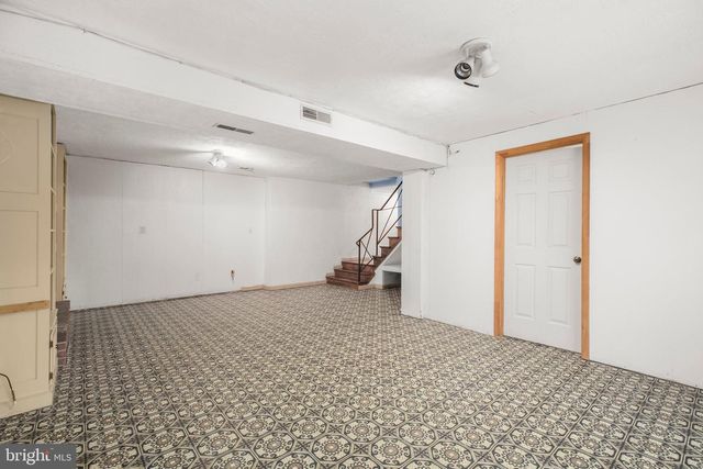 207 WILDERNESS LN, Fredericksburg, VA 22401