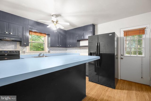207 WILDERNESS LN, Fredericksburg, VA 22401