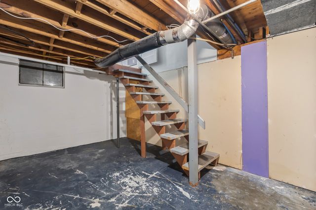 1902 14th Street, Columbus, IN 47201