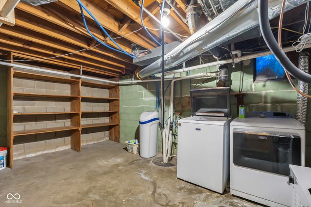1902 14th Street, Columbus, IN 47201