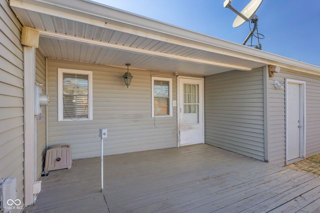 1902 14th Street, Columbus, IN 47201