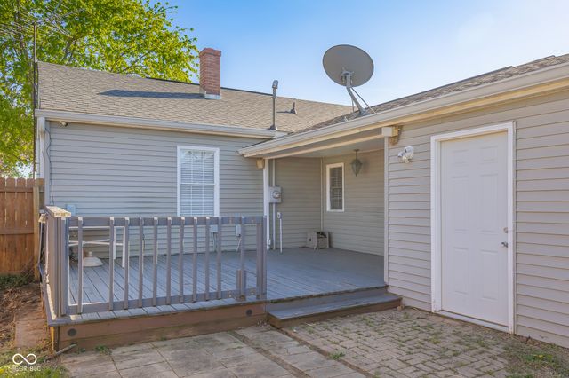 1902 14th Street, Columbus, IN 47201