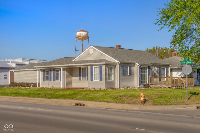 1902 14th Street, Columbus, IN 47201