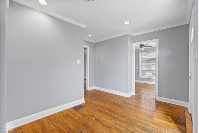 1902 14th Street, Columbus, IN 47201