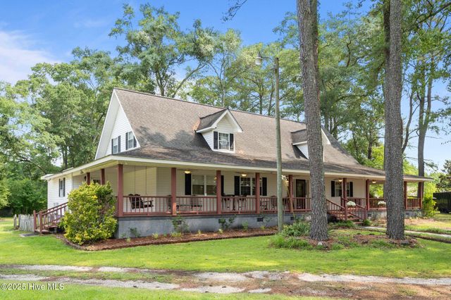 4967 E Nc 24 Highway, Beulaville, NC 28518