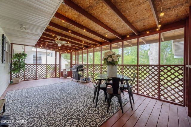 4967 E Nc 24 Highway, Beulaville, NC 28518