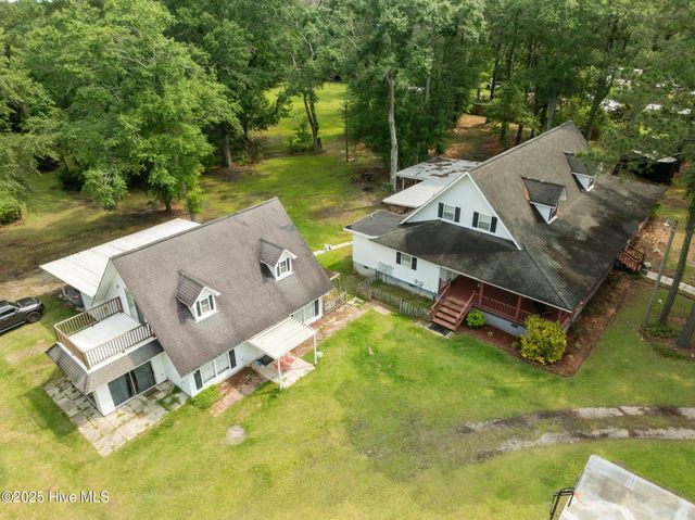 4967 E Nc 24 Highway, Beulaville, NC 28518