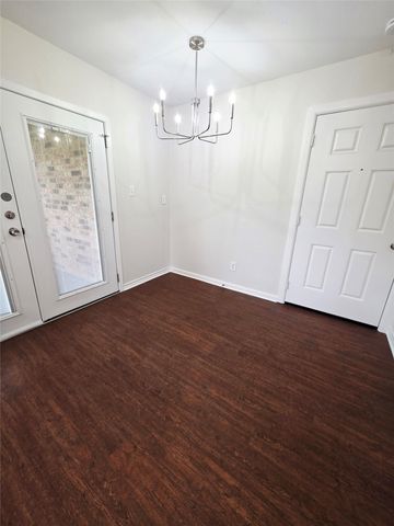 6101 Greenlawn Street, Rowlett, TX 75088