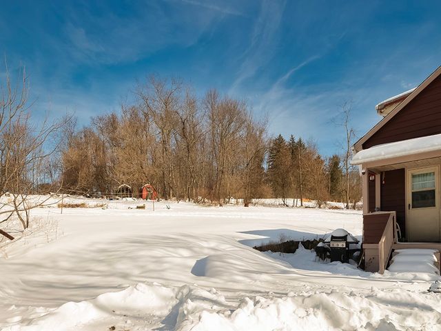 2561 Lah Rd, Hampton, PA 15044