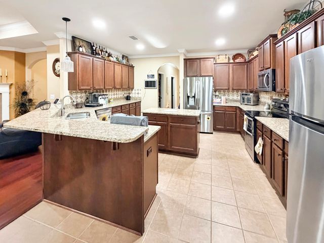 404 Wych Circle, Crestview, FL 32536