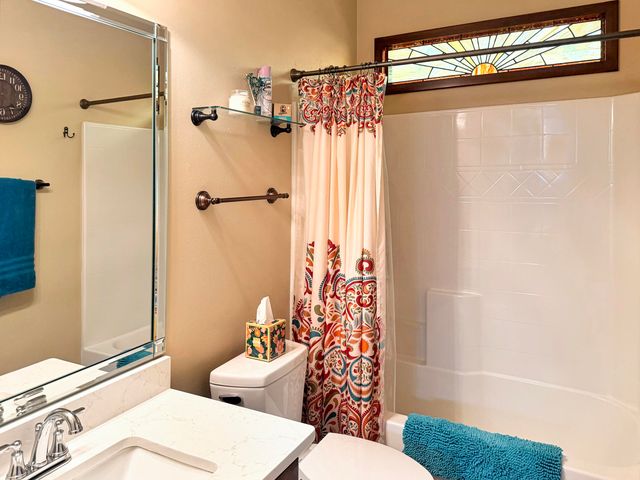 404 Wych Circle, Crestview, FL 32536