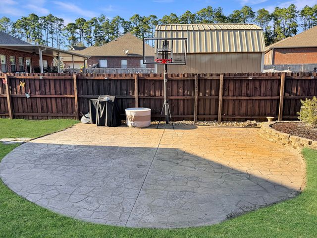 404 Wych Circle, Crestview, FL 32536