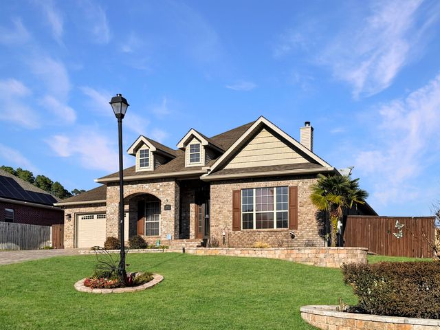 404 Wych Circle, Crestview, FL 32536