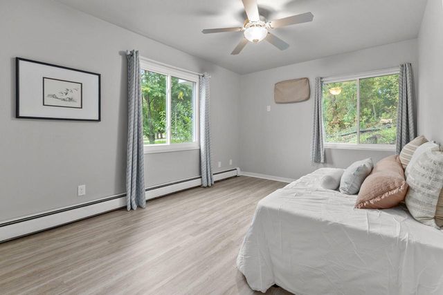 10 GREEN BAY COURT #105, Appleton, WI 54911