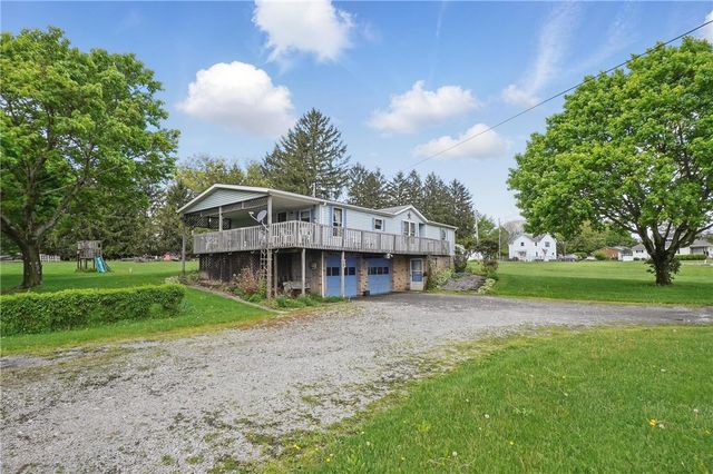 498 Eagle Mill Rd, Connoquenessing Twp, PA 16001