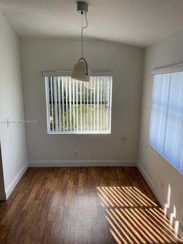 9999 Summerbreeze Dr 212, Sunrise, FL 33322
