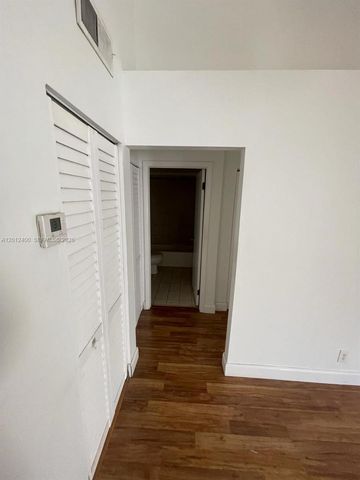 9999 Summerbreeze Dr 212, Sunrise, FL 33322