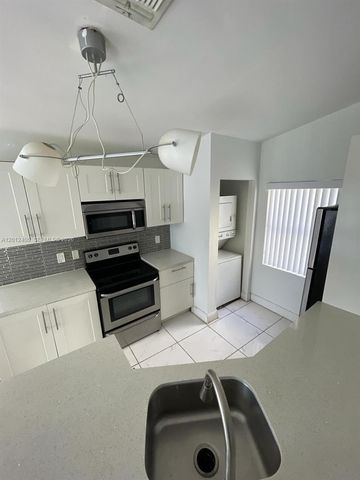 9999 Summerbreeze Dr 212, Sunrise, FL 33322