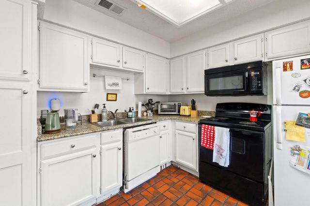 2110 Rio Grande ST 303, Austin, TX 78705
