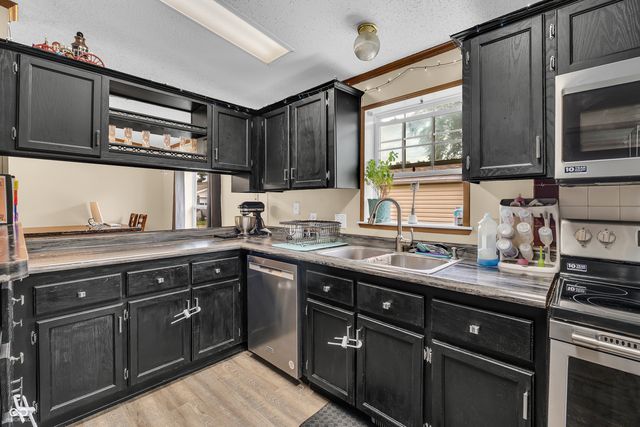120 Hendricks Street, Fillmore, IN 46128