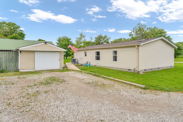 120 Hendricks Street, Fillmore, IN 46128
