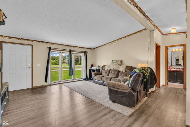 120 Hendricks Street, Fillmore, IN 46128
