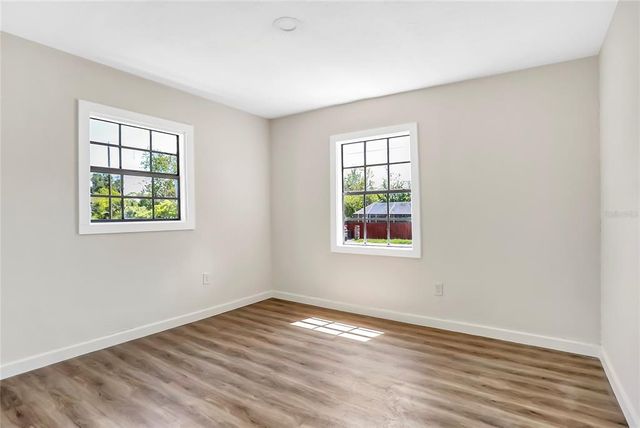 1500 N CLEARVIEW AVENUE, Deland, FL 32724
