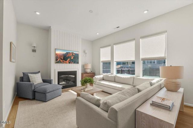 540 Marthas View Way, Wake Forest, NC 27587