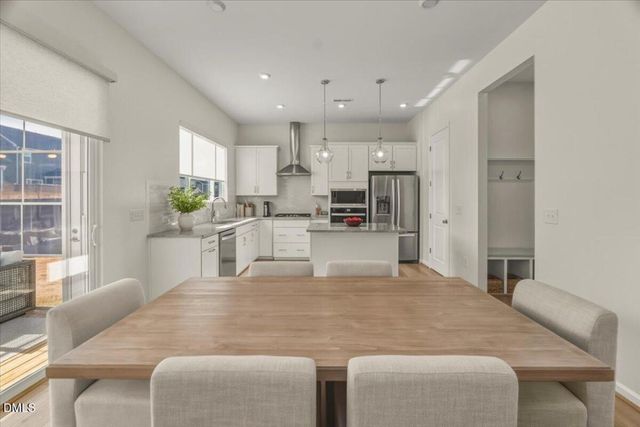 540 Marthas View Way, Wake Forest, NC 27587