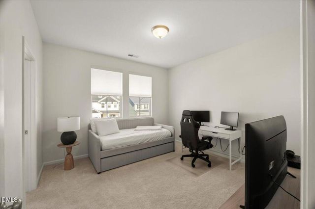 540 Marthas View Way, Wake Forest, NC 27587