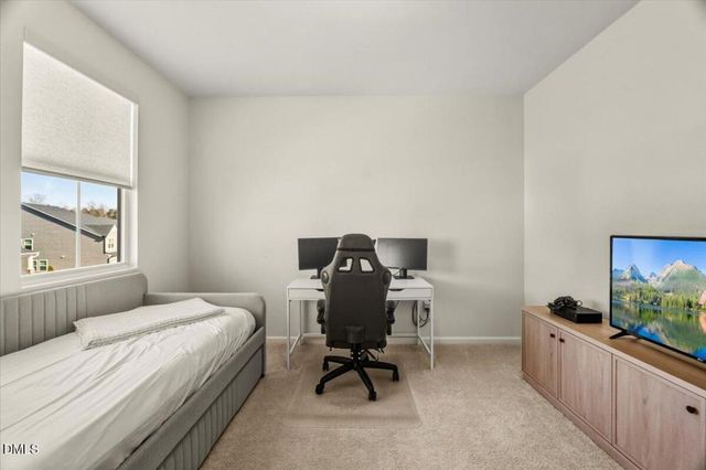 540 Marthas View Way, Wake Forest, NC 27587