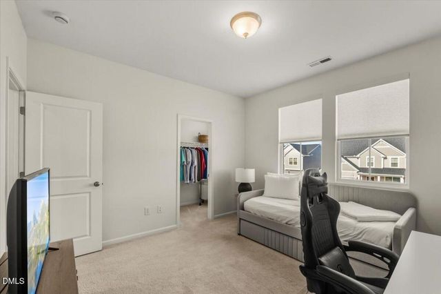 540 Marthas View Way, Wake Forest, NC 27587