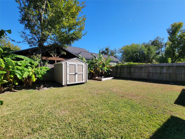 2604 Cochran Street, Houston, TX 77009