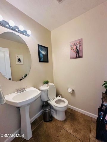 224 Rustling Heights Court, Simi Valley, CA 93065
